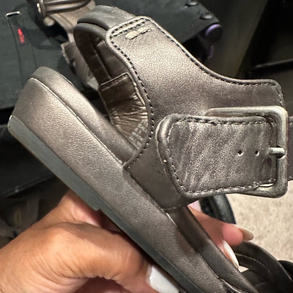 Silver/gray sandals - Picture 4 of 7